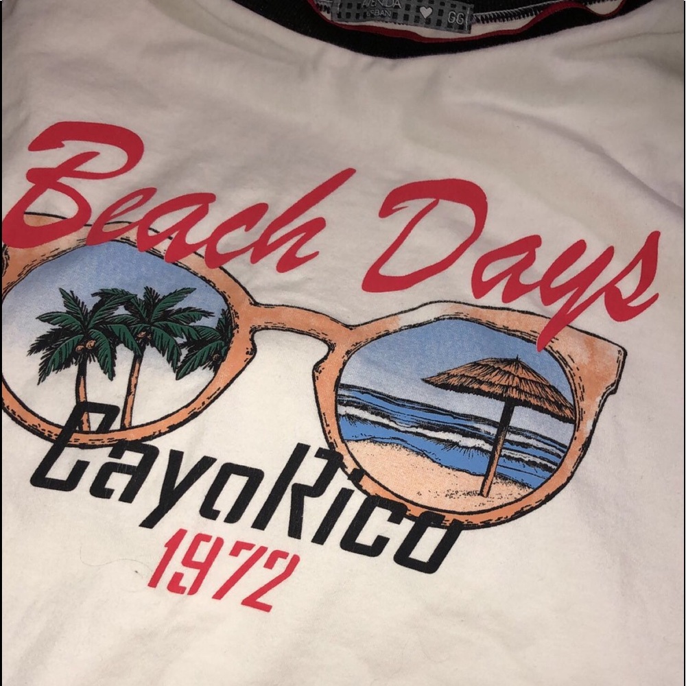 Beach days sleeveless Tshirt